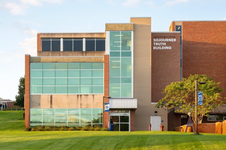 (Community Matters 203) Kellogg Community College Marks 70th Anniversary